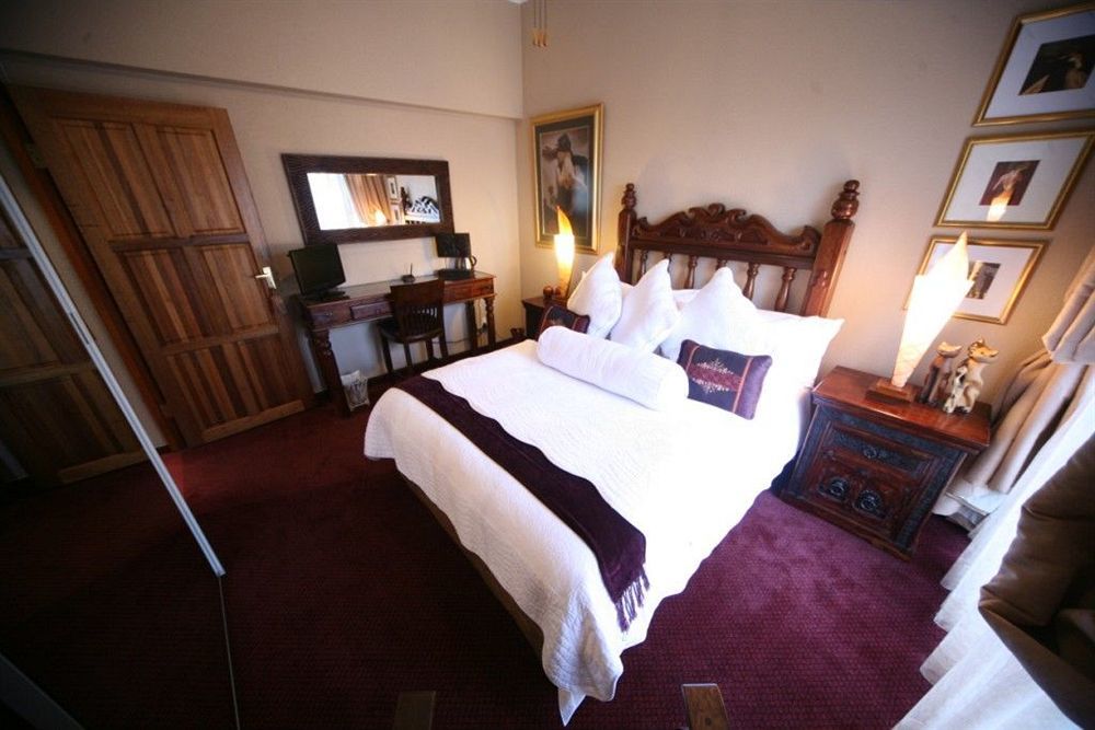 Le Cozmo Guesthouse Johannesburg Exterior foto